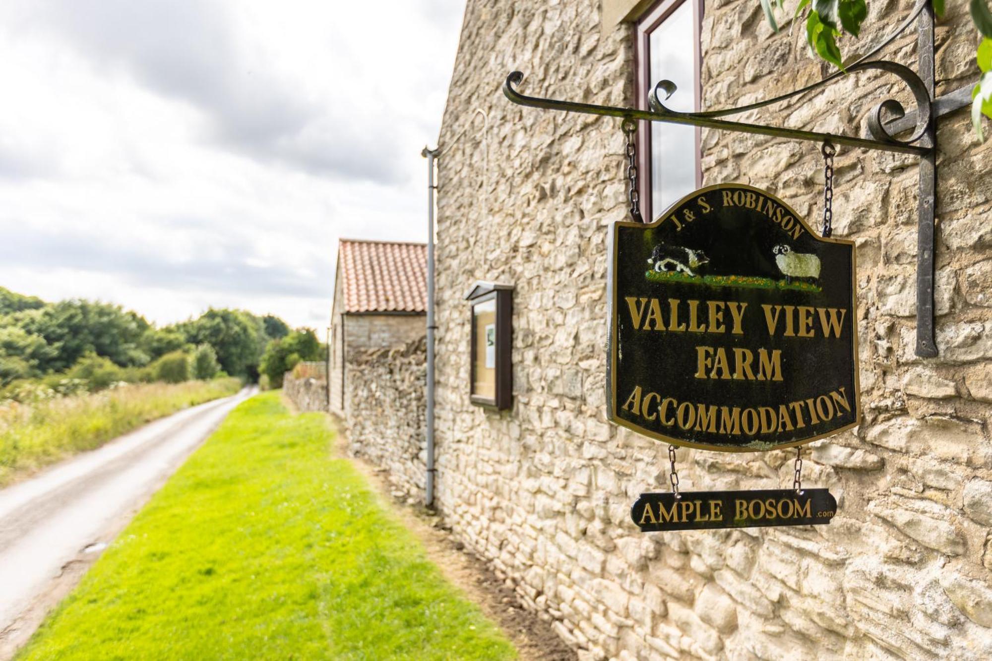 Valley View Farm Holiday Cottages Helmsley Exteriör bild