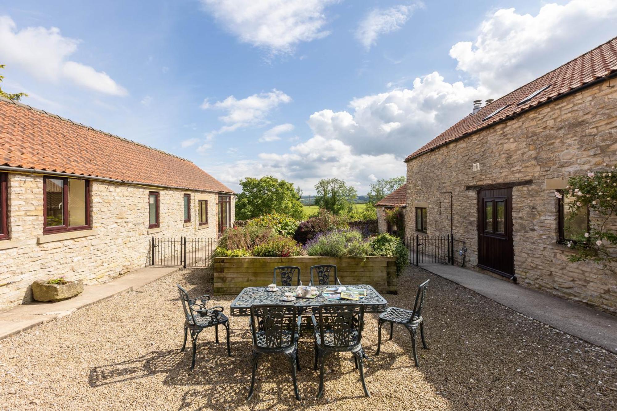 Valley View Farm Holiday Cottages Helmsley Exteriör bild